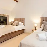 The Stables Luxury Barn